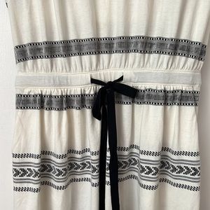 Open back Ann Taylor LOFT Beach collection cover up dress. Size M